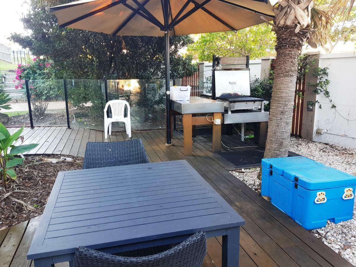 Casablanca Beachfront Apartments Bribie Island North Extérieur photo