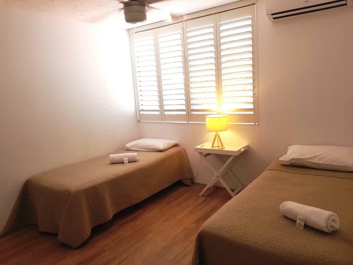 Casablanca Beachfront Apartments Bribie Island North Extérieur photo